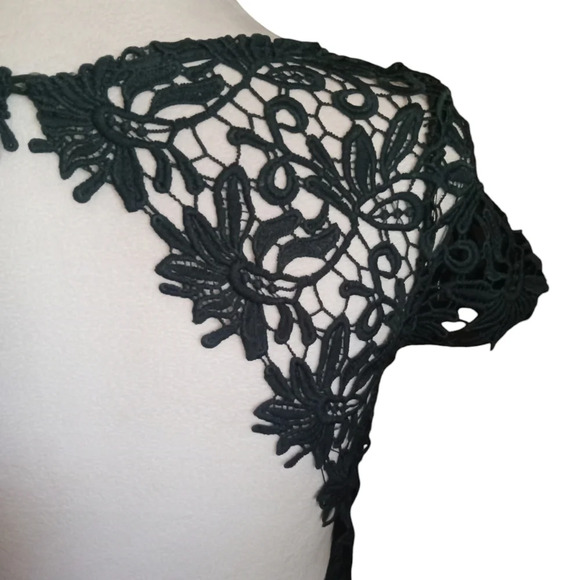Lulu's Hidden Talent Open Back Forest Green Lace Overlay Dress Size Small - Picture 7 of 10